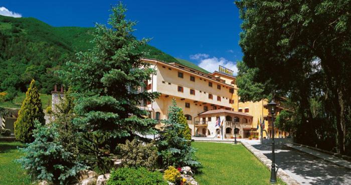 Leo Hotel Leonessa Luaran gambar