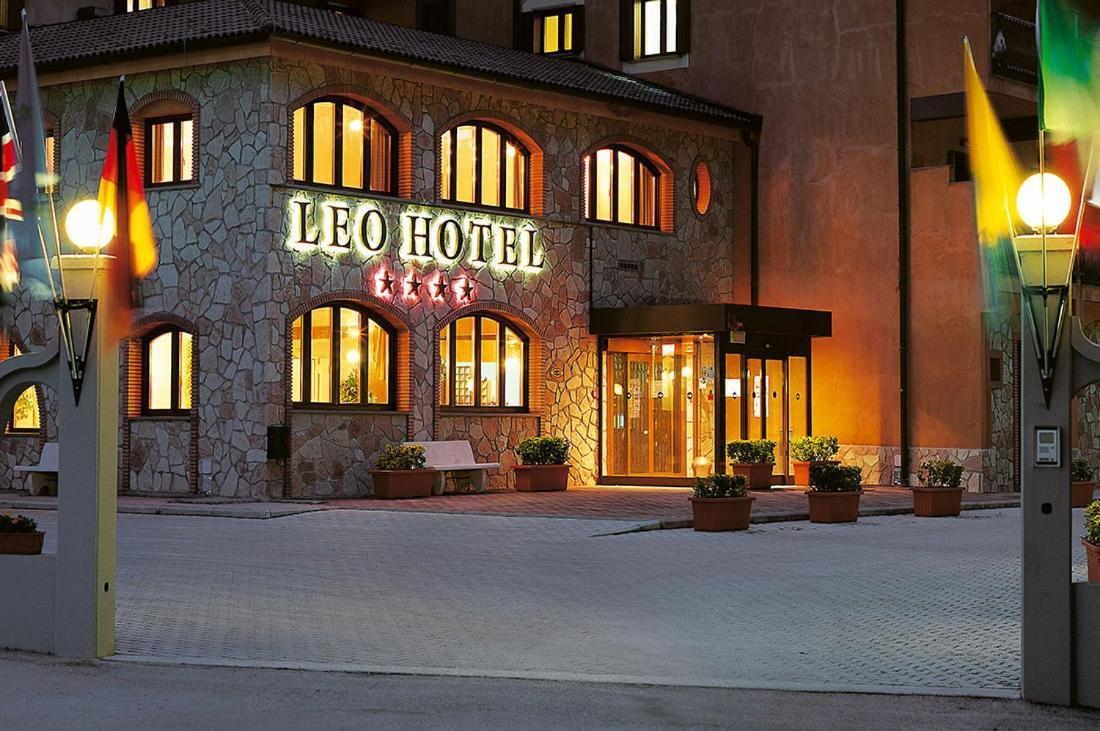 Leo Hotel Leonessa Luaran gambar